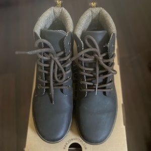 Women’s maelly gaucho dr martens mid boots